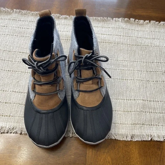 Sorrel Out N About 3 Classic Waterproof Women's Boot Size 9.5 - Picture 3 of 11